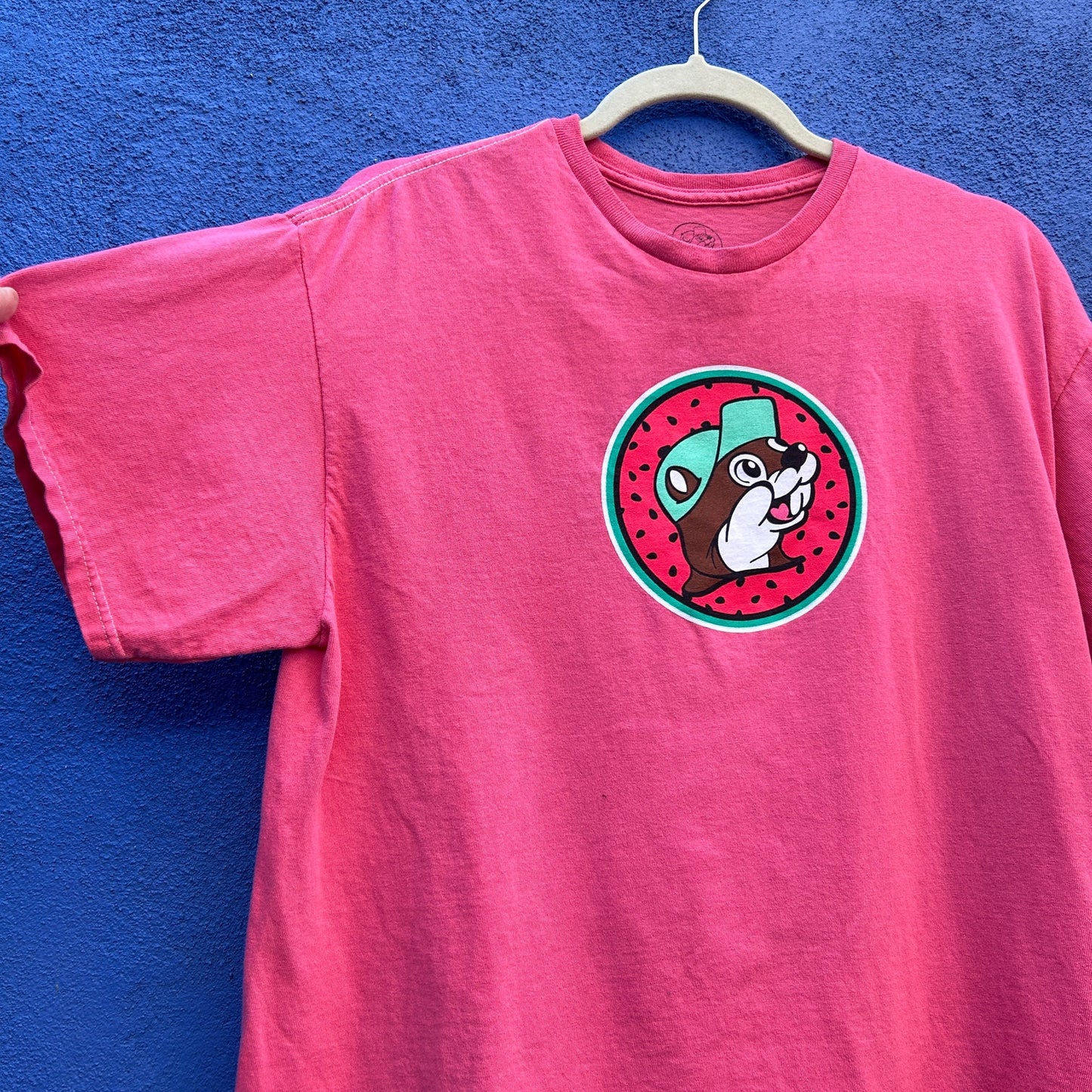 buc-ee's pink life is sweeter tee