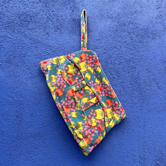 solin designs repurposed vintage fabric handmade handbag wristlet - nwt