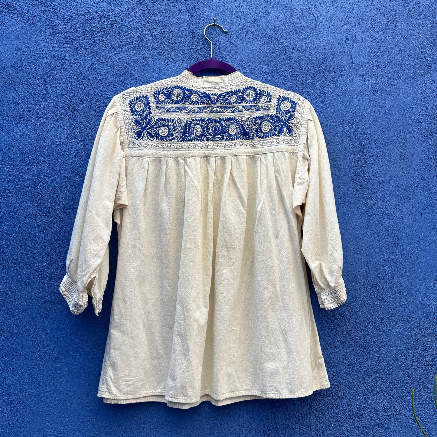 vintage cotton mexican embroidered peasant top
