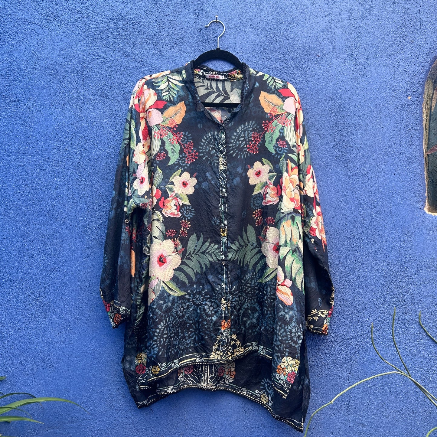 johnny was floral print silk button front tunic