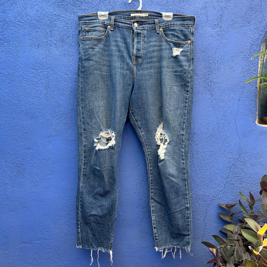 levi's wedgie skinny distressed cropped jeans