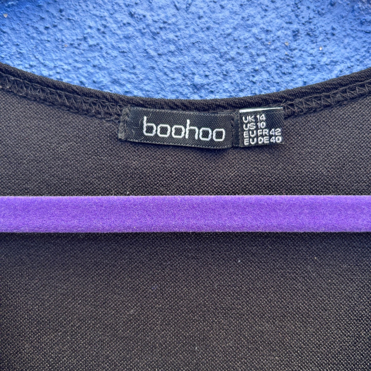 boohoo surplice poof sleeve midi dress