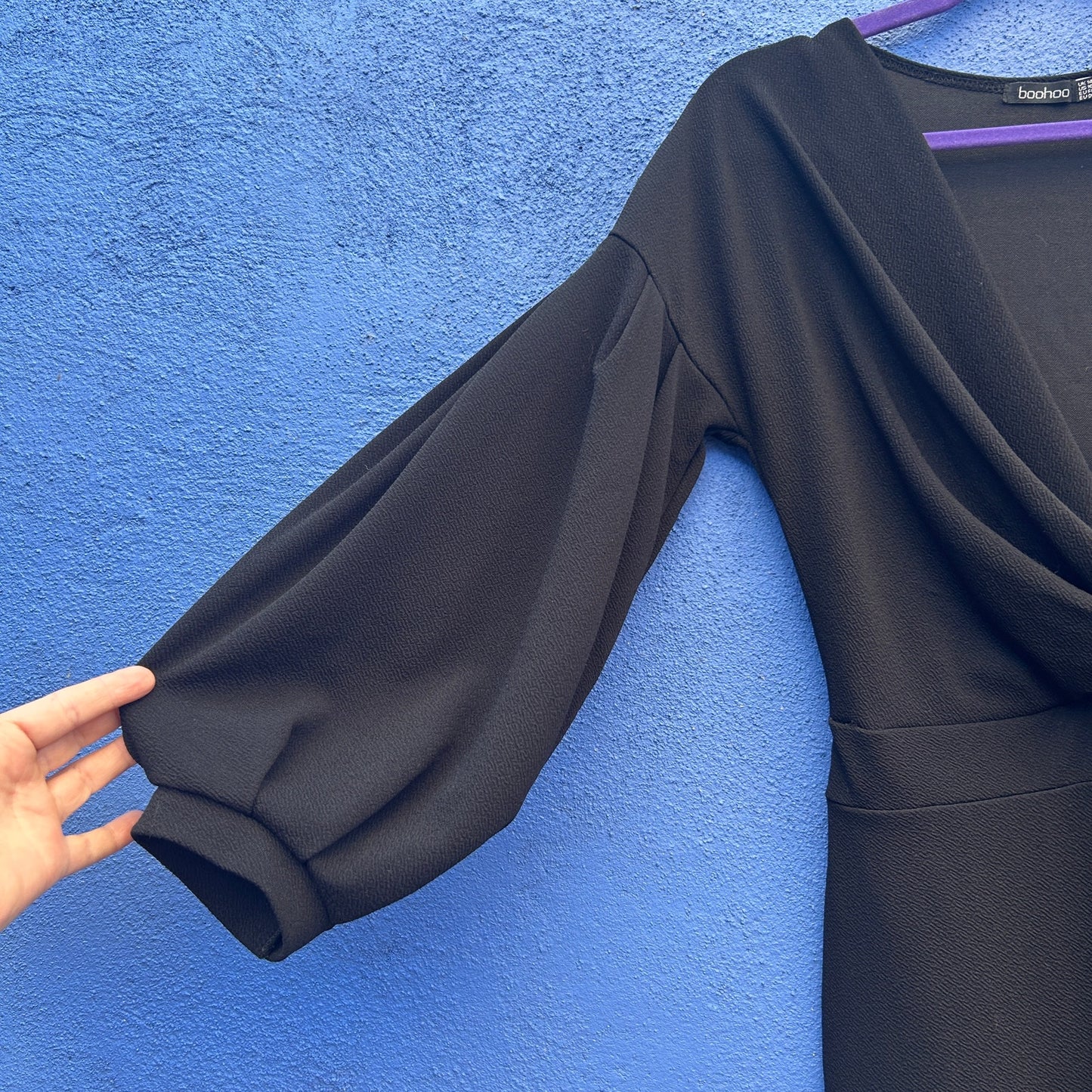 boohoo surplice poof sleeve midi dress