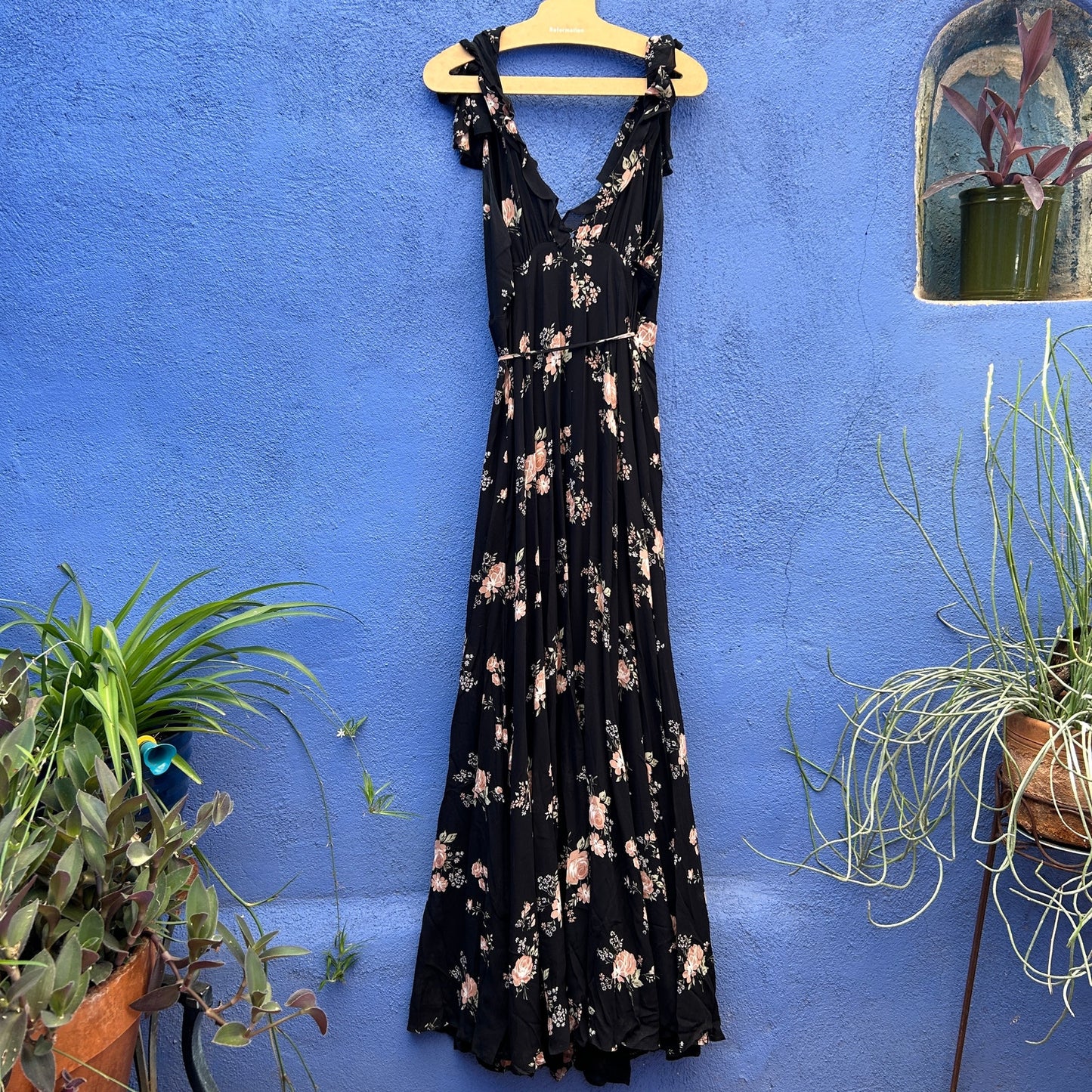 reformation black floral clarice peppermint sleeveless wrap maxi dress gown