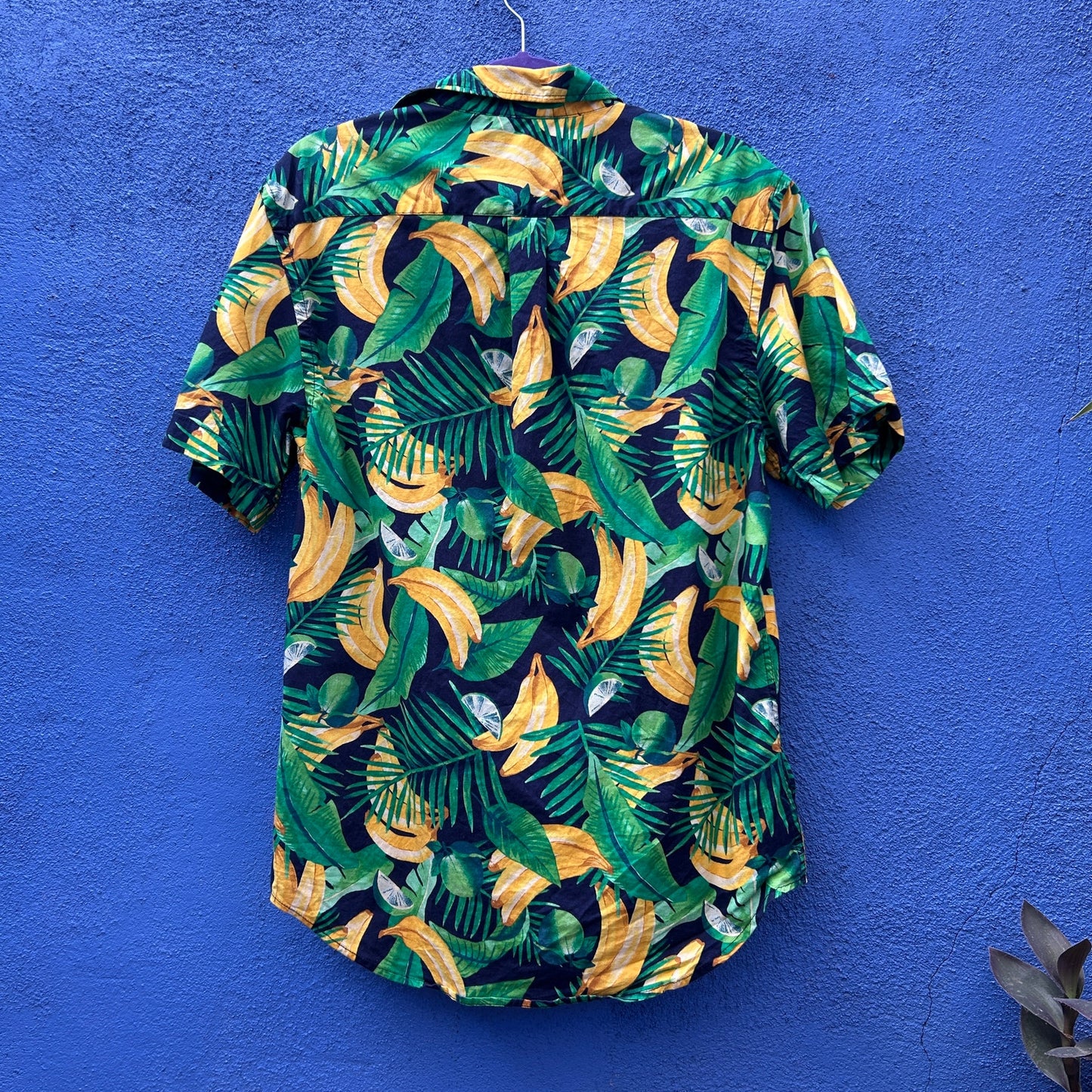 old navy slim fit banana and lime tropical button up