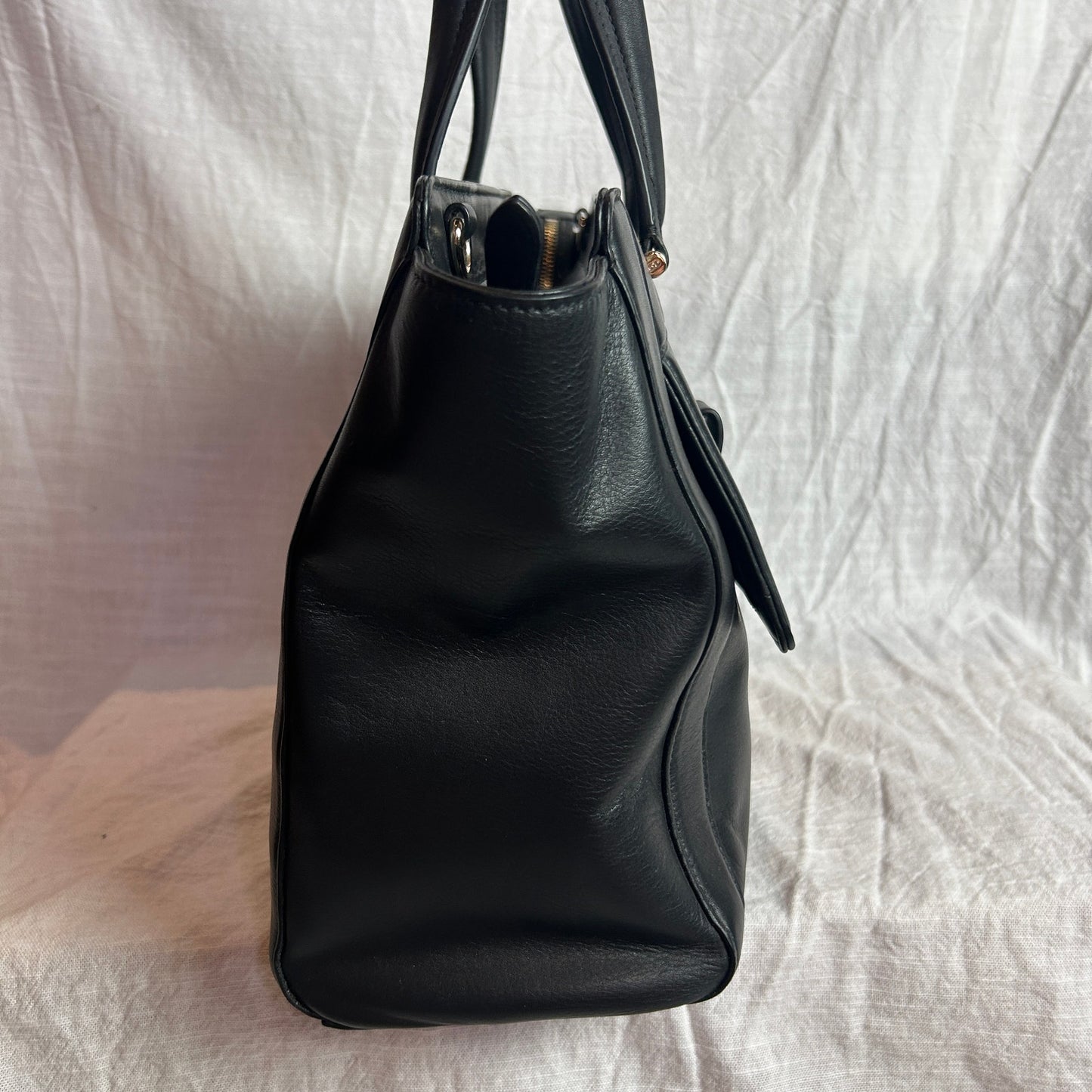 cole haan black leather convertible satchel handbag with dustbag