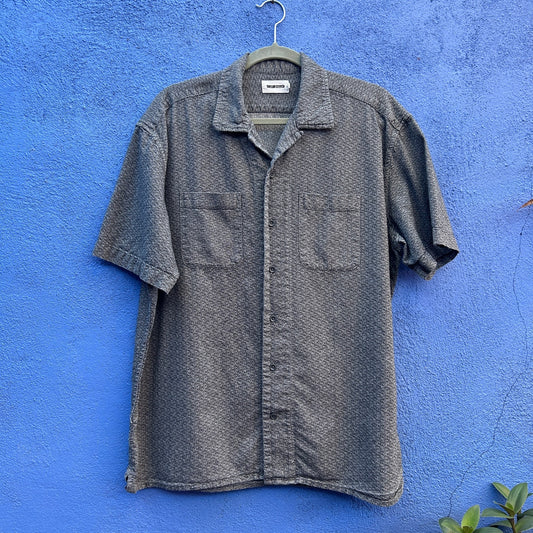 taylor stitch gray button up