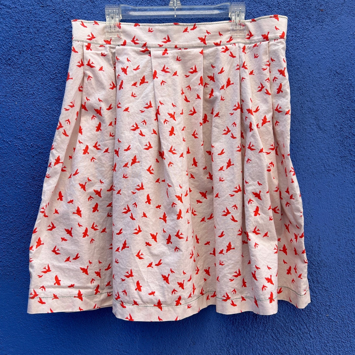 beebop and wally orange bird print pleated midi skirt