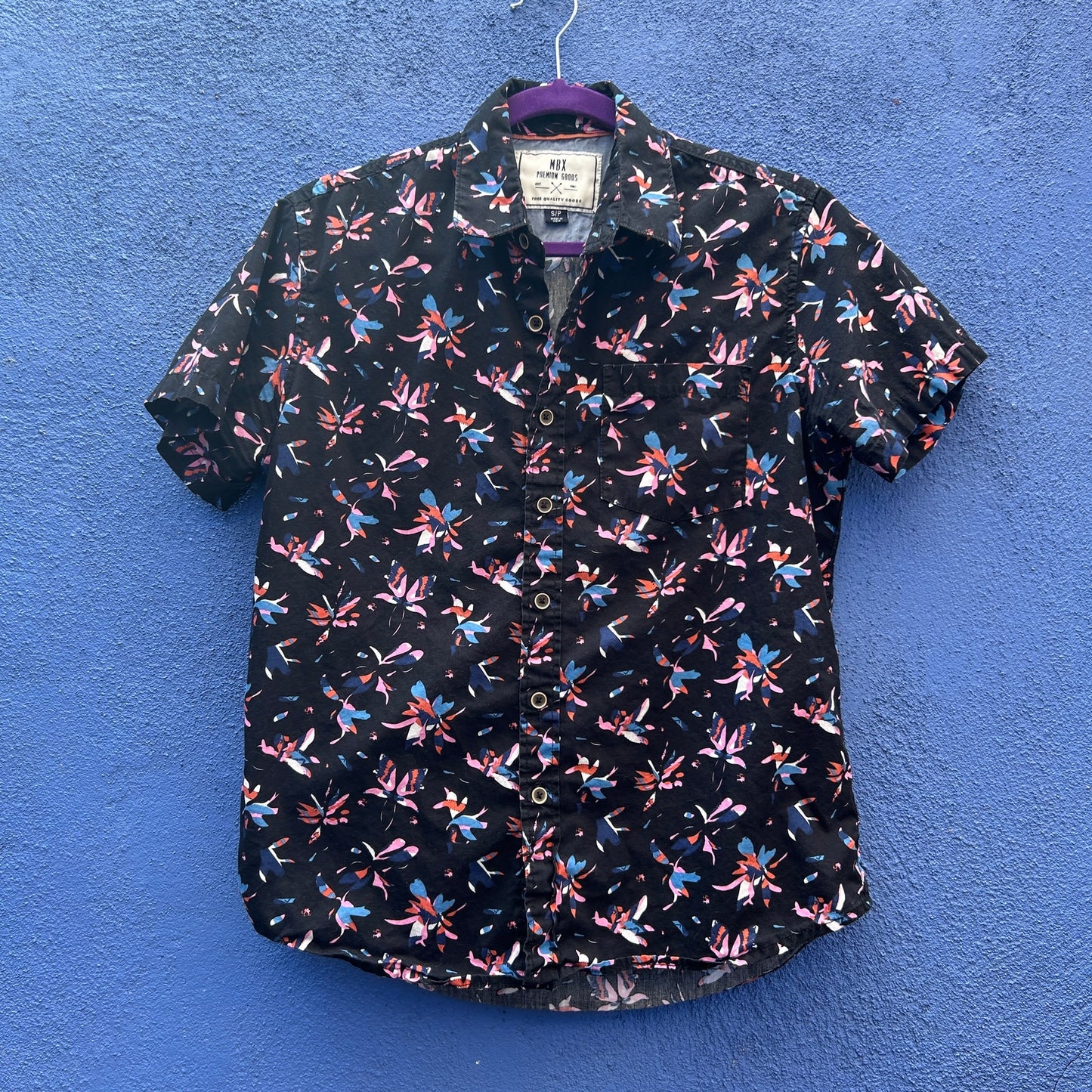 mbx premium goods abstract print short sleeve button down