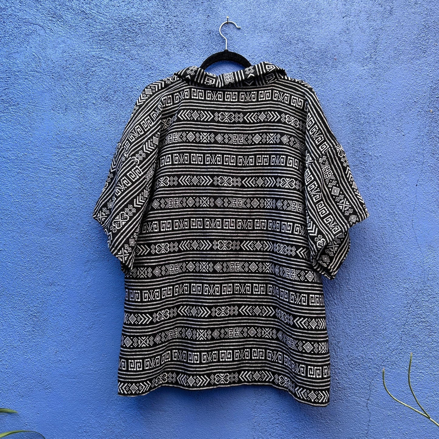 vintage woven guatamalan print popover top