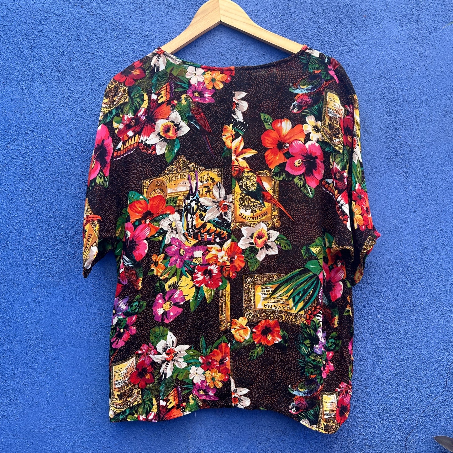 vintage carole little parrot print top