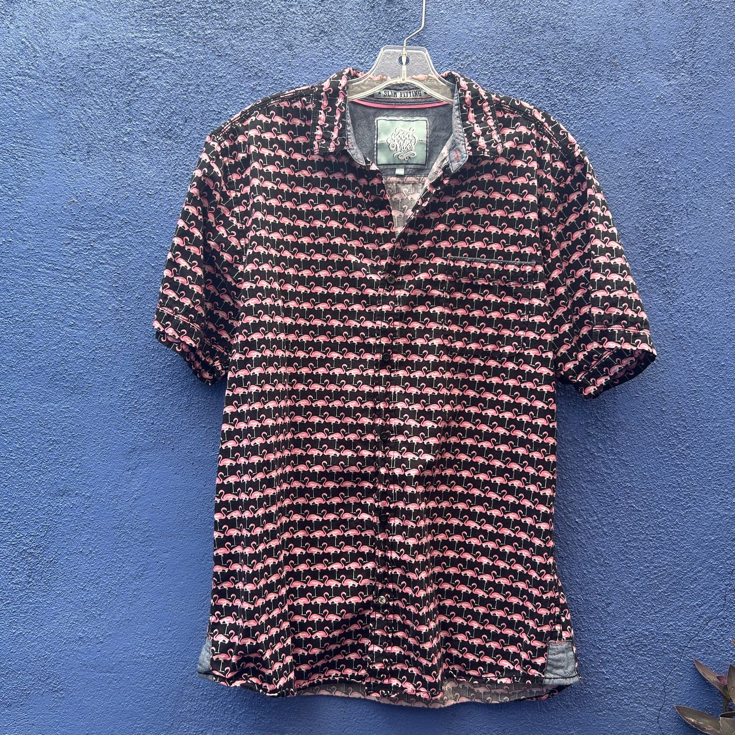 good vibes slim fitting pink flamingo short sleeve button up