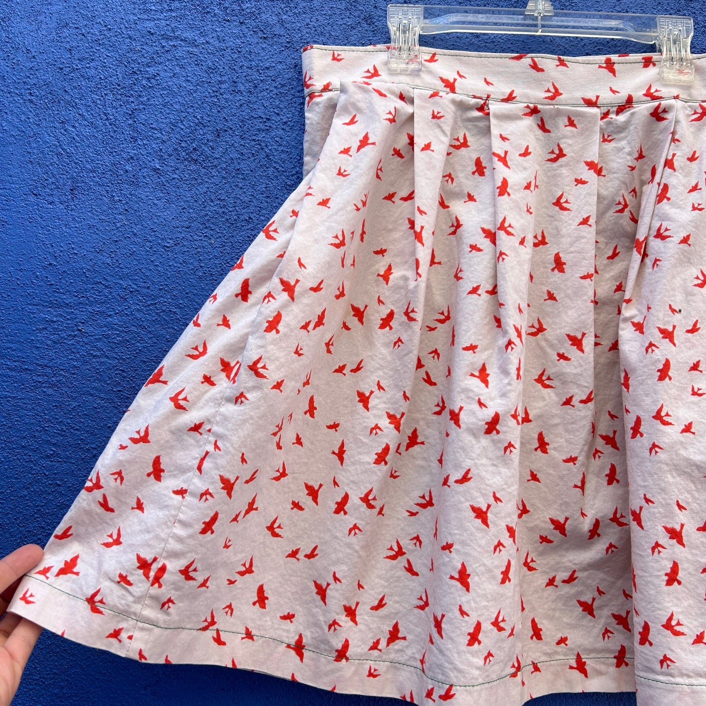 beebop and wally orange bird print pleated midi skirt