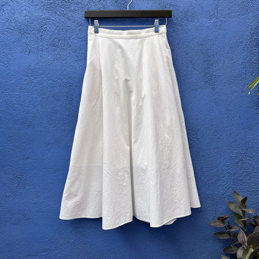 uniqlo textured white cotton blend skirt